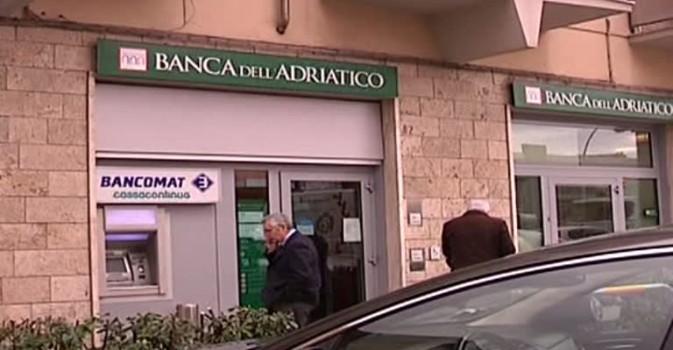 banca adriatico sportello verde 210313 serv 01