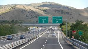 autostrada a24