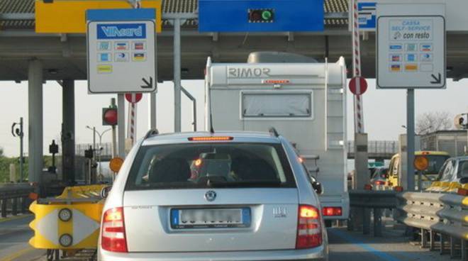 autostrada casello