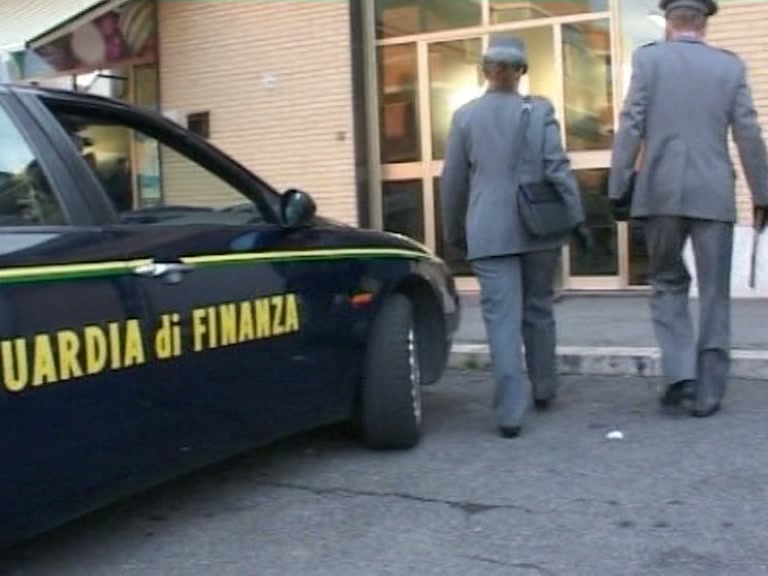 finanza 02 controlli fiscali 3m13s rep 04