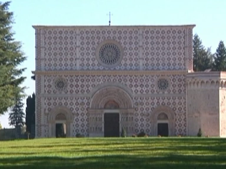 l aquila basilica collemaggio 291112 rep 06